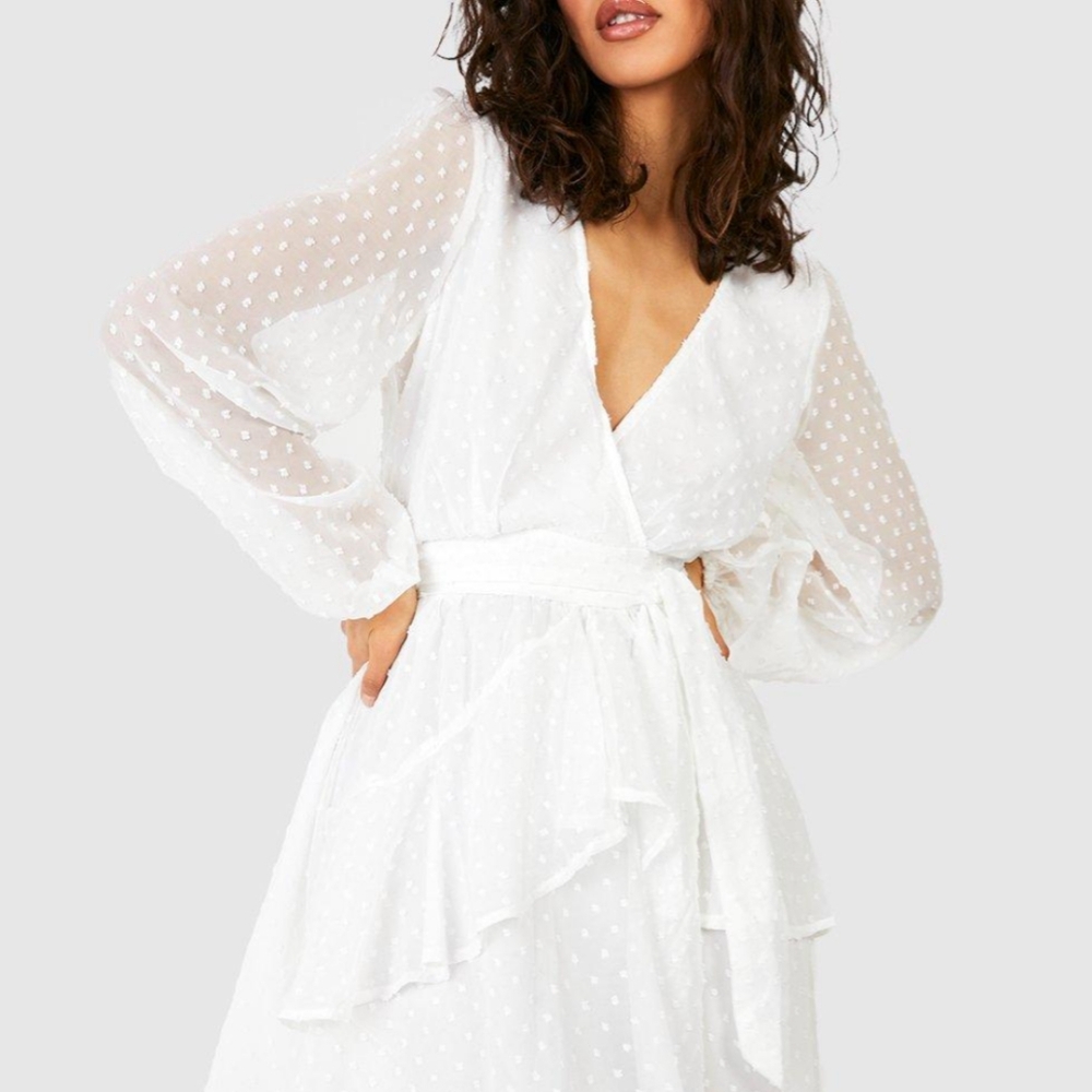 Boohoo Ivory Ruffle Skater Dress Dobby Mesh Dots Sz Plus 16
